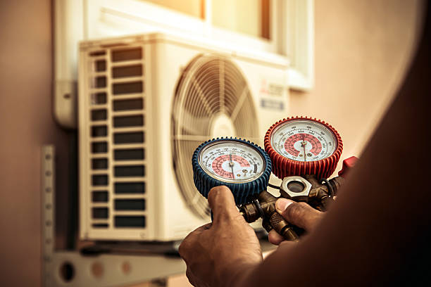 Professional Hvac Repair technician working in Columbia City, IN